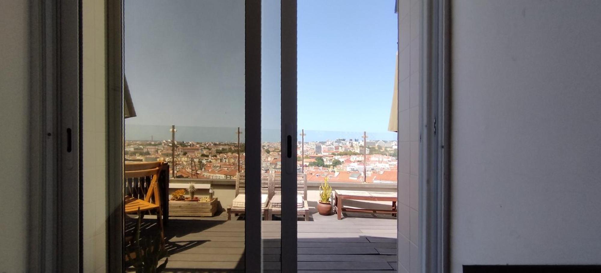 At Your Feet Lisboa